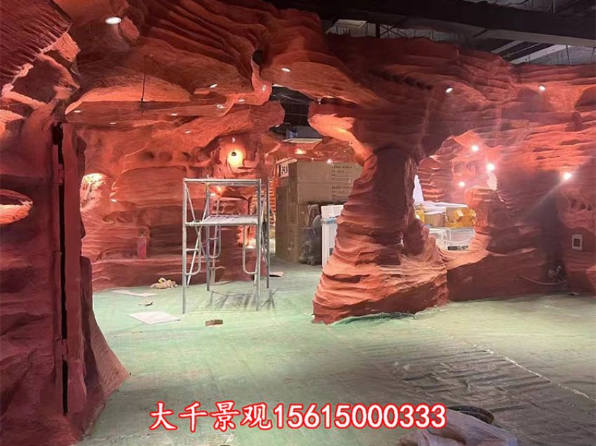 點(diǎn)擊查看詳細(xì)信息<br>標(biāo)題：溶洞民宿 閱讀次數(shù)：1117